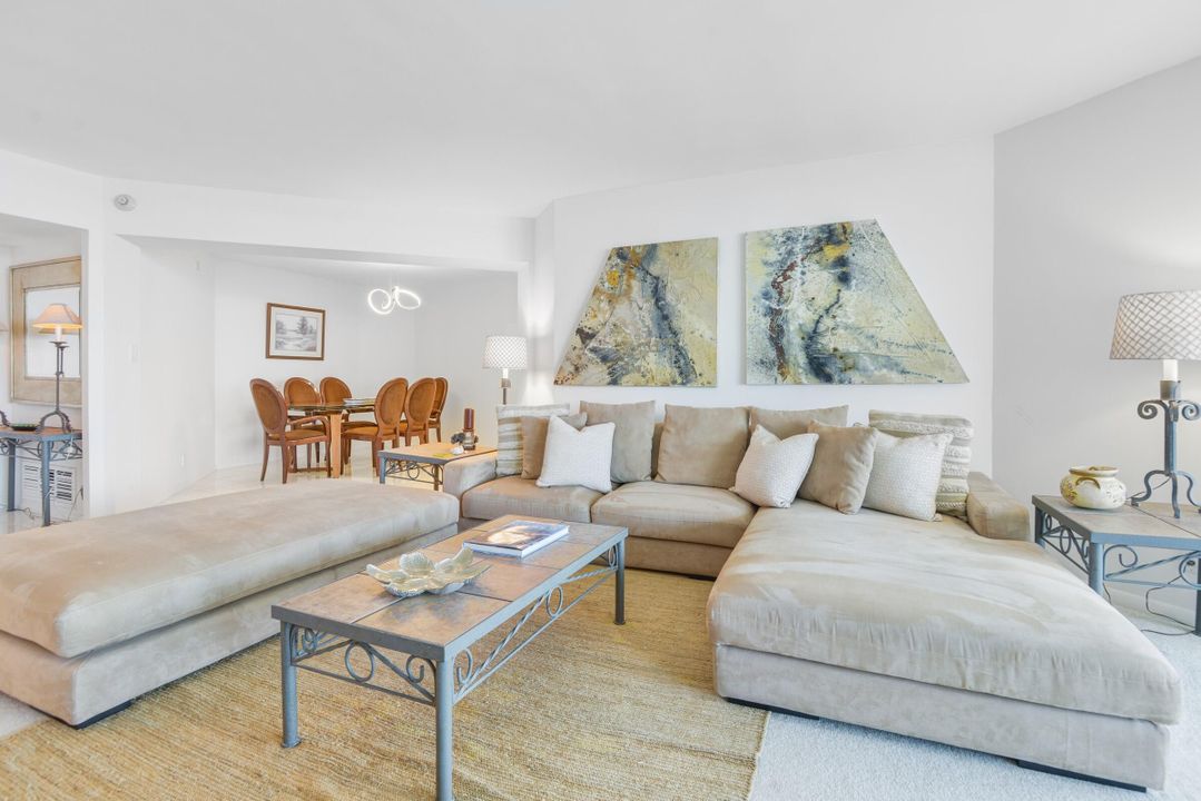 Active With Contract: $10,000 (2 beds, 2 baths, 1448 Square Feet)