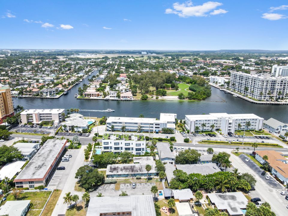 待售: $2,999,999 (3 贝兹, 3 浴室, 2590 平方英尺)