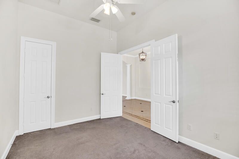 For Sale: $579,999 (4 beds, 2 baths, 2791 Square Feet)