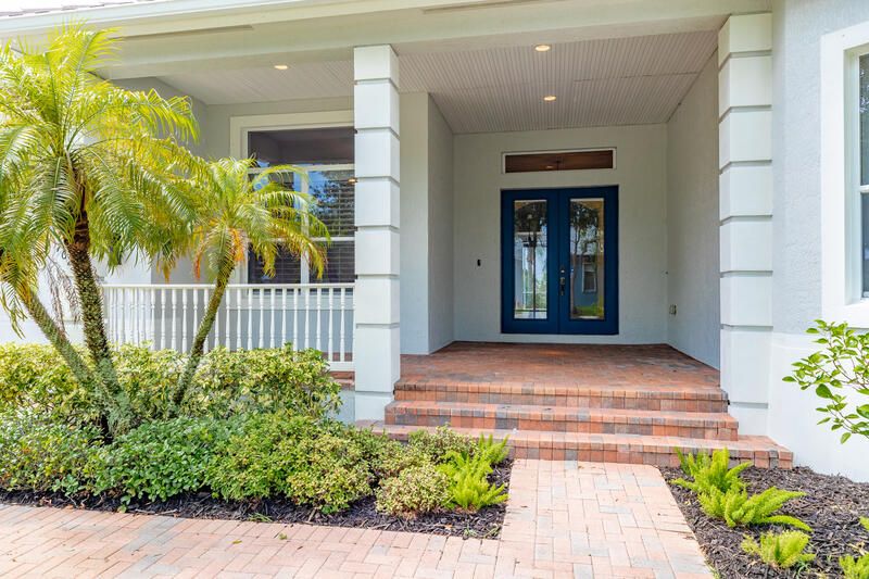 For Sale: $579,999 (4 beds, 2 baths, 2791 Square Feet)