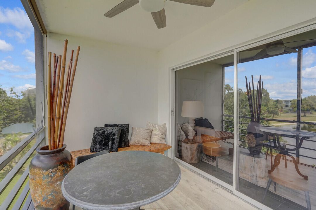 待售: $195,000 (1 贝兹, 1 浴室, 900 平方英尺)