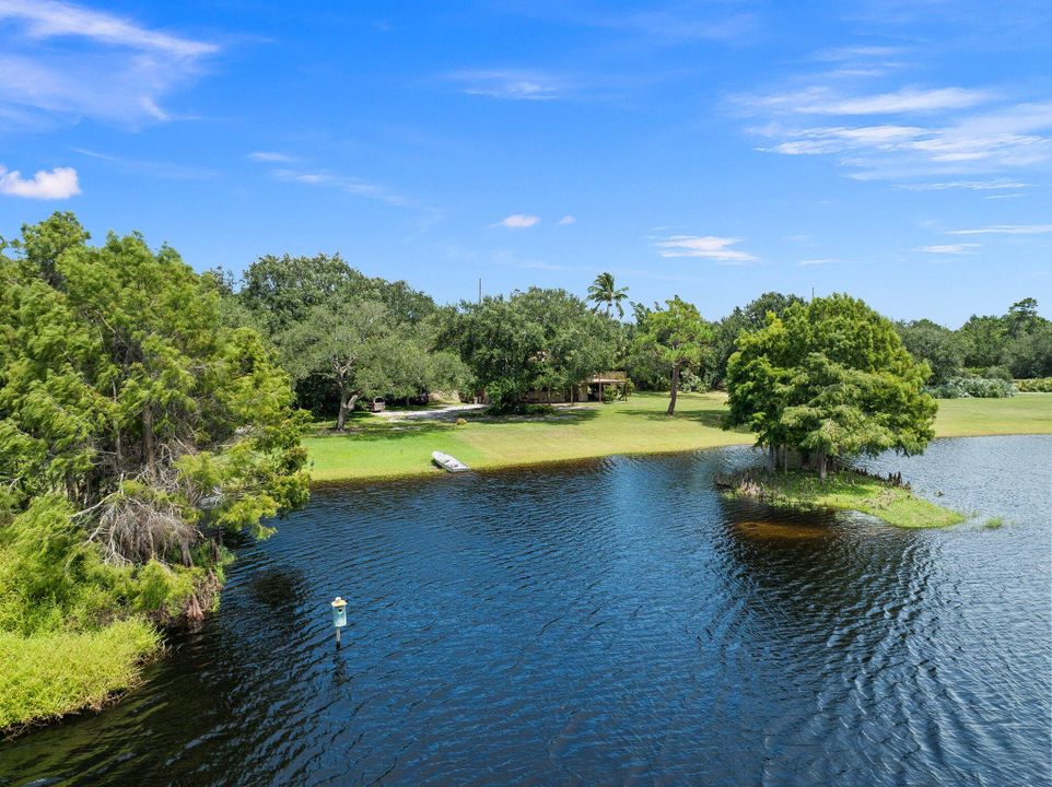 На продажу: $3,000,000 (9 спален, 5 ванн, 6506 Квадратных фут)