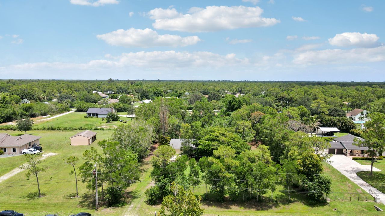 待售: $689,999 (3 贝兹, 2 浴室, 1424 平方英尺)