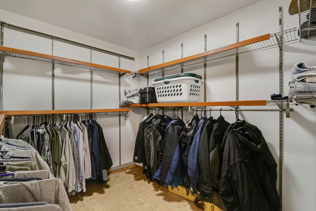 待售: $689,999 (3 贝兹, 2 浴室, 1424 平方英尺)