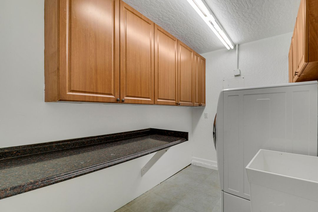 待售: $689,999 (3 贝兹, 2 浴室, 1424 平方英尺)