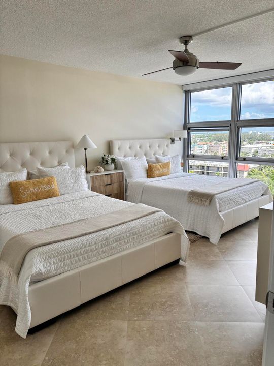 合同活跃: $5,000 (2 贝兹, 2 浴室, 1050 平方英尺)