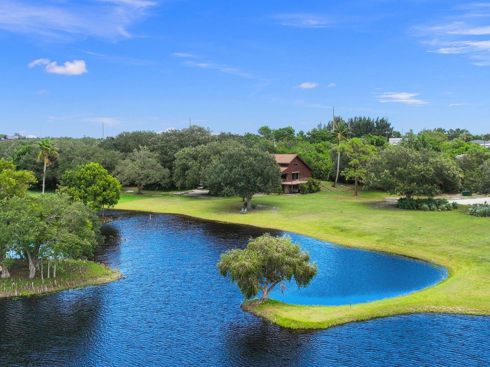 На продажу: $3,000,000 (0 спален, 0 ванн, 3256 Квадратных фут)