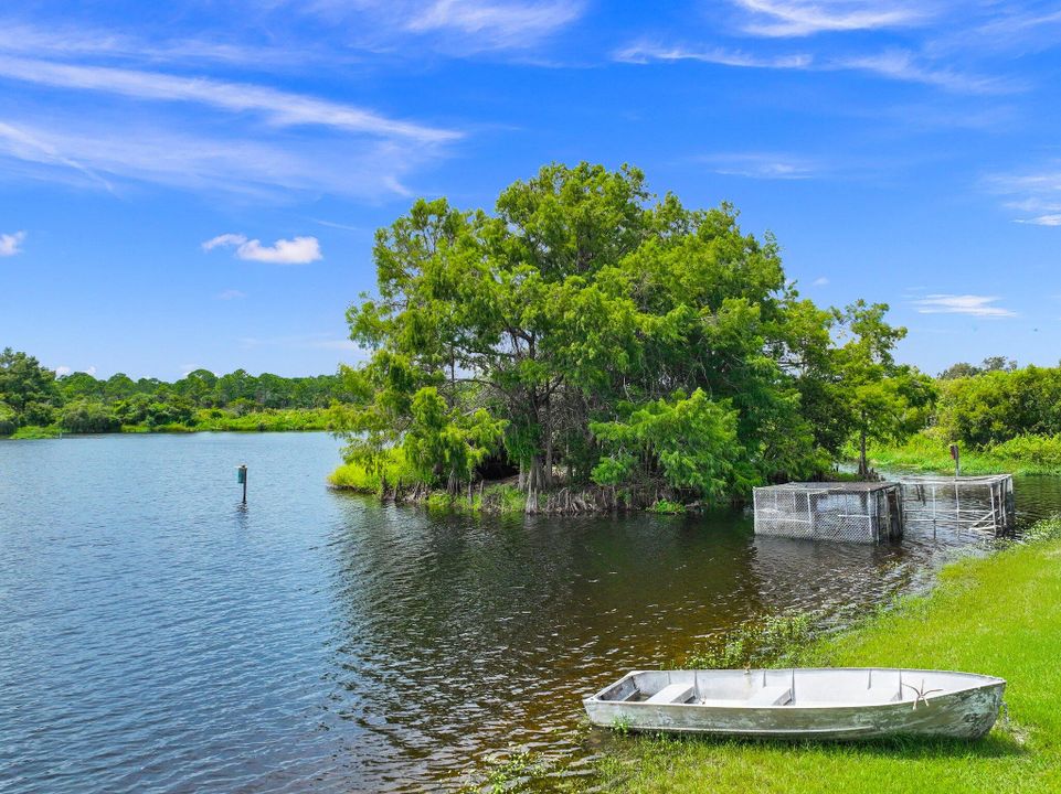 На продажу: $3,000,000 (0 спален, 0 ванн, 3256 Квадратных фут)