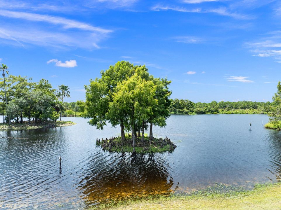 На продажу: $3,000,000 (0 спален, 0 ванн, 3256 Квадратных фут)