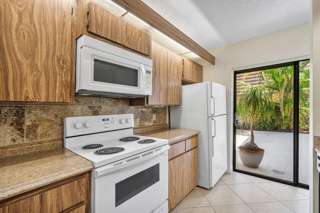 En Venta: $435,000 (2 camas, 2 baños, 1188 Pies cuadrados)