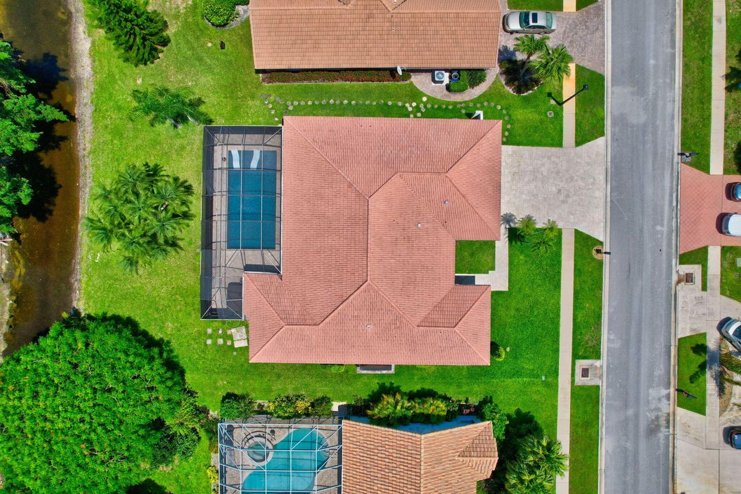 Active With Contract: $5,995 (3 beds, 3 baths, 2532 Square Feet)