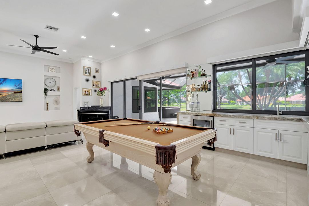 Active With Contract: $5,995 (3 beds, 3 baths, 2532 Square Feet)