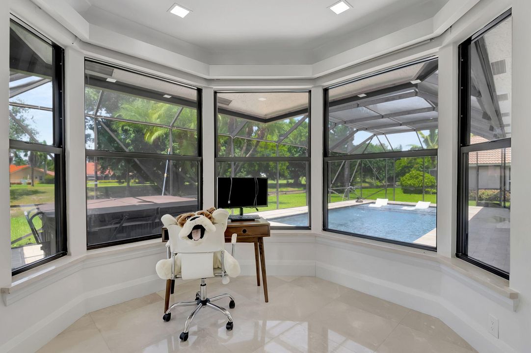 Active With Contract: $5,995 (3 beds, 3 baths, 2532 Square Feet)