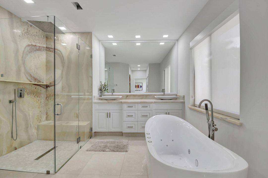 Active With Contract: $5,995 (3 beds, 3 baths, 2532 Square Feet)