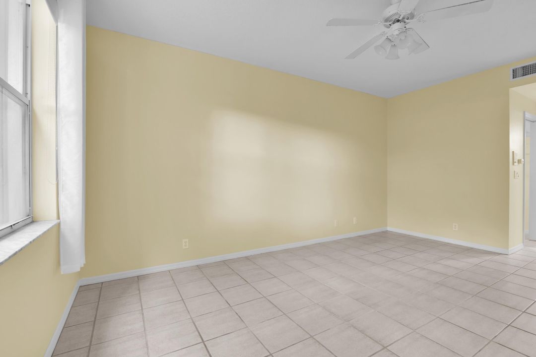 合同活跃: $3,200 (3 贝兹, 2 浴室, 1577 平方英尺)