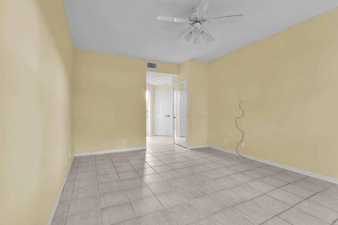 合同活跃: $3,200 (3 贝兹, 2 浴室, 1577 平方英尺)