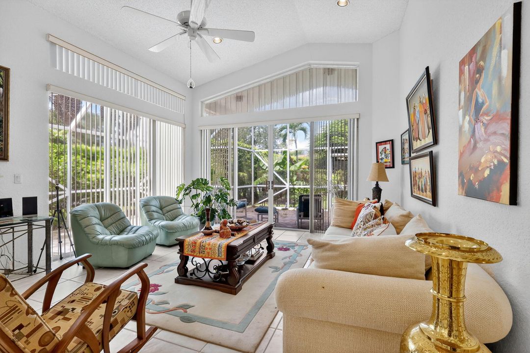 For Sale: $259,900 (3 beds, 2 baths, 1762 Square Feet)