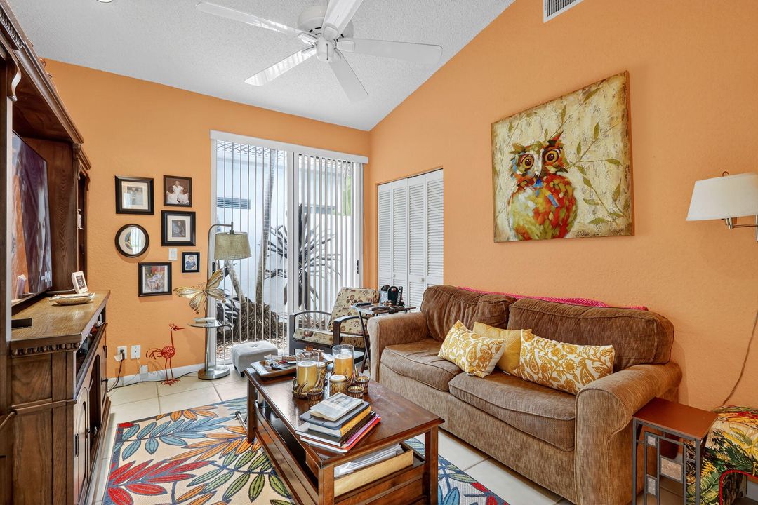 For Sale: $259,900 (3 beds, 2 baths, 1762 Square Feet)