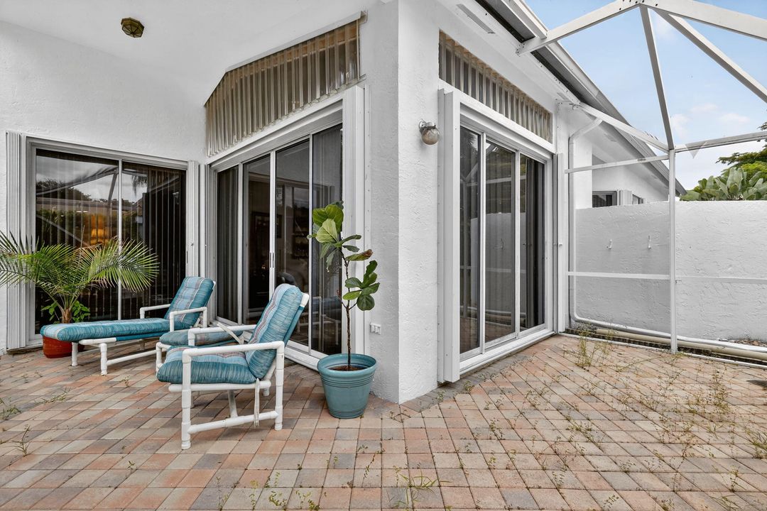 For Sale: $259,900 (3 beds, 2 baths, 1762 Square Feet)