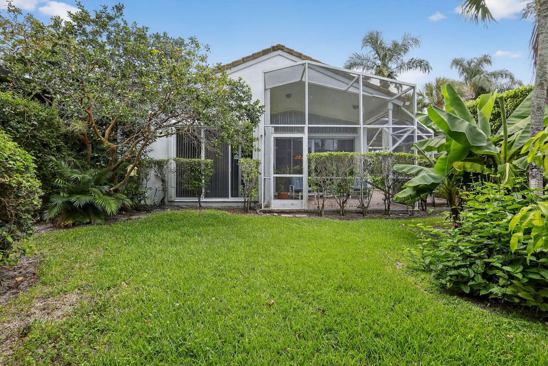 For Sale: $259,900 (3 beds, 2 baths, 1762 Square Feet)