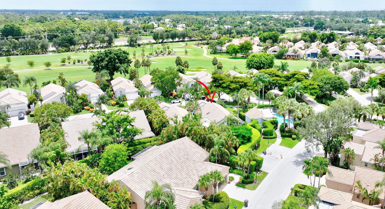 For Sale: $259,900 (3 beds, 2 baths, 1762 Square Feet)