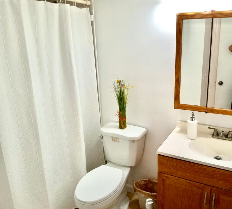 Activo con contrato: $219,900 (2 camas, 2 baños, 1115 Pies cuadrados)