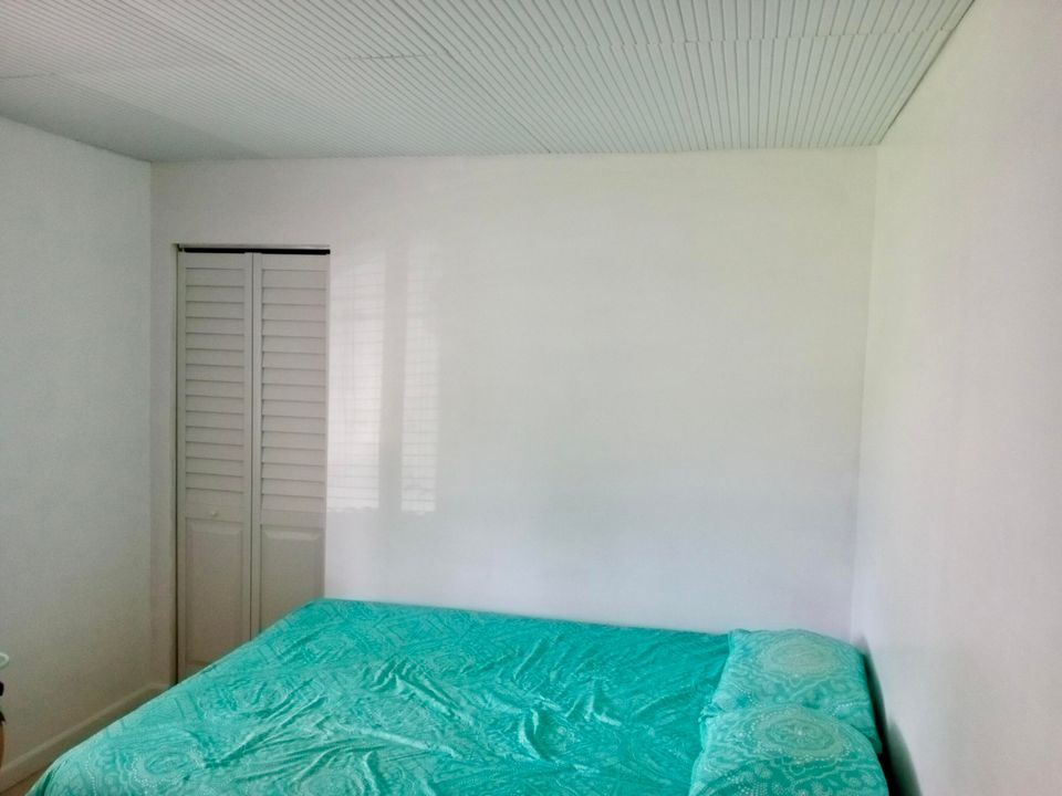 Activo con contrato: $219,900 (2 camas, 2 baños, 1115 Pies cuadrados)