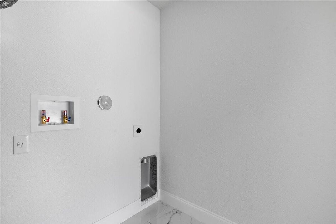 Active With Contract: $675,000 (4 beds, 2 baths, 1642 Square Feet)