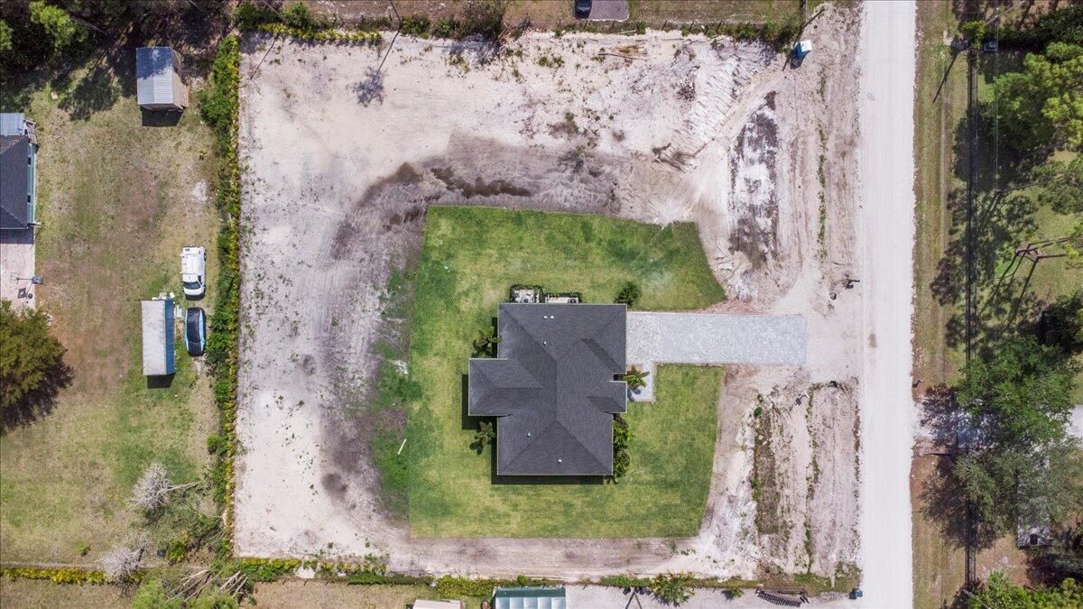 Active With Contract: $675,000 (4 beds, 2 baths, 1642 Square Feet)