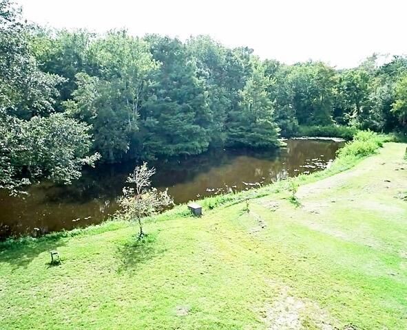 For Sale: $449,000 (4 beds, 2 baths, 3314 Square Feet)