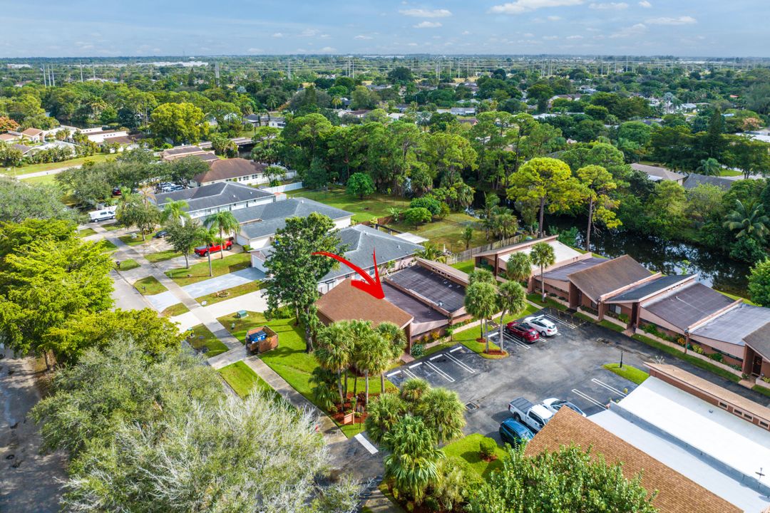 合同活跃: $2,500 (3 贝兹, 2 浴室, 1381 平方英尺)