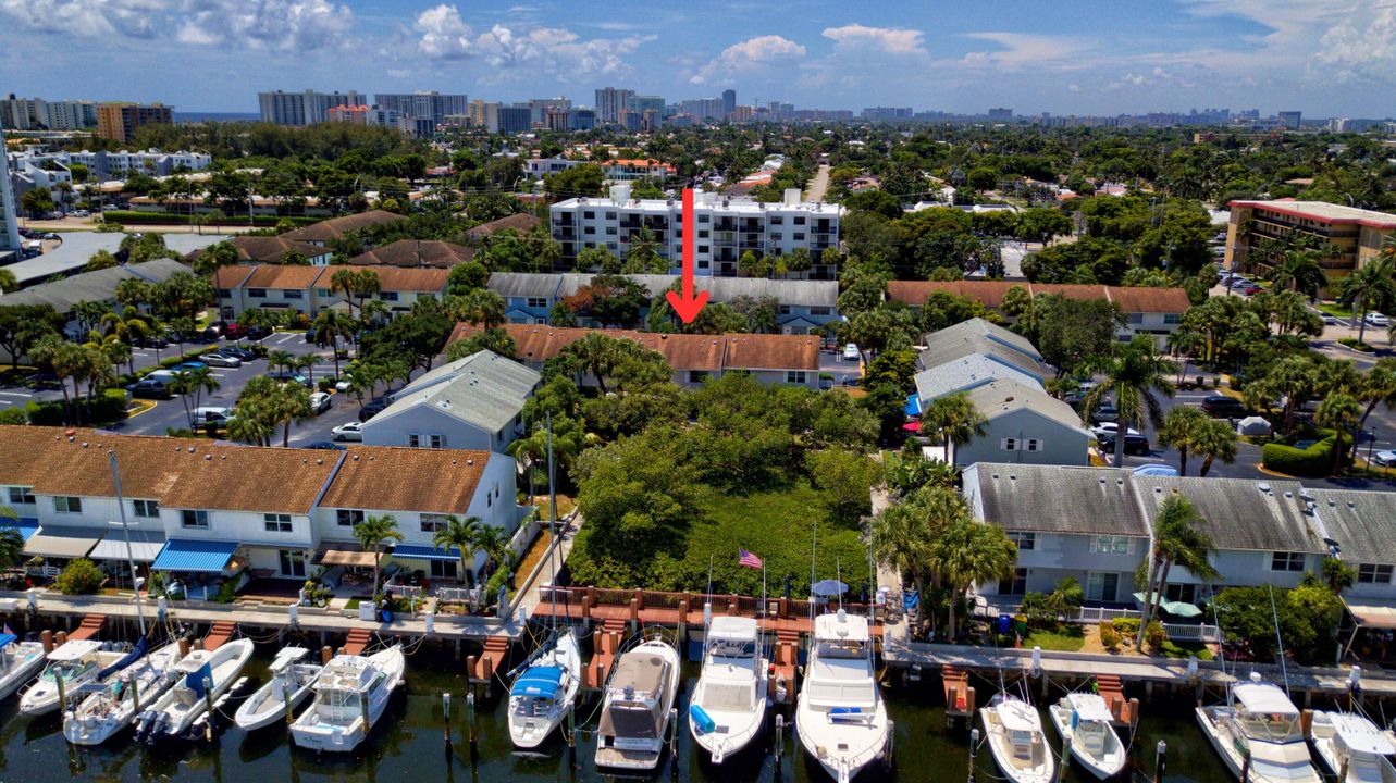 Activo con contrato: $375,000 (2 camas, 2 baños, 1008 Pies cuadrados)