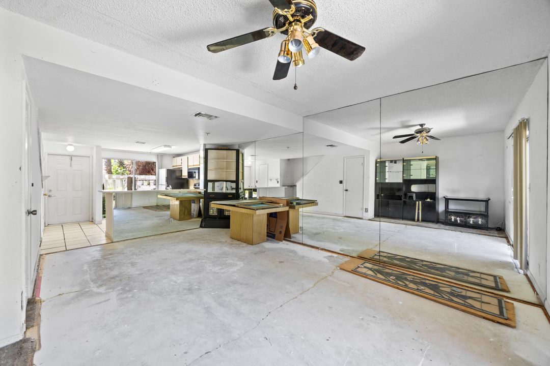 Activo con contrato: $375,000 (2 camas, 2 baños, 1008 Pies cuadrados)