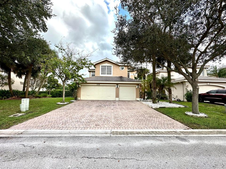 待售: $790,000 (6 贝兹, 4 浴室, 3424 平方英尺)