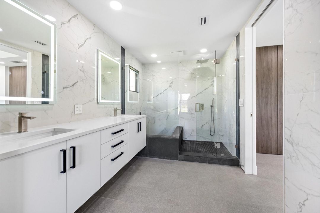 Active With Contract: $14,000 (3 beds, 2 baths, 1551 Square Feet)