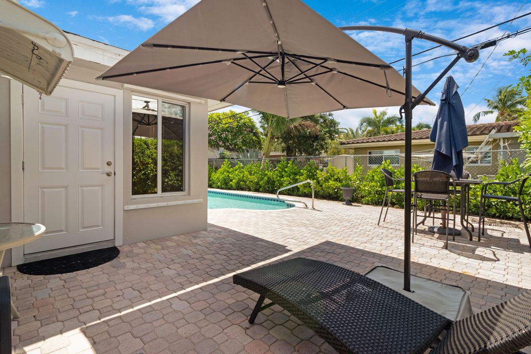 Под контрактом: $699,000 (2 спален, 2 ванн, 1544 Квадратных фут)