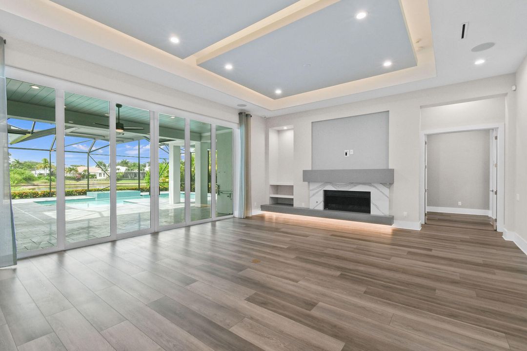 Active With Contract: $4,995,000 (4 beds, 4 baths, 5872 Square Feet)