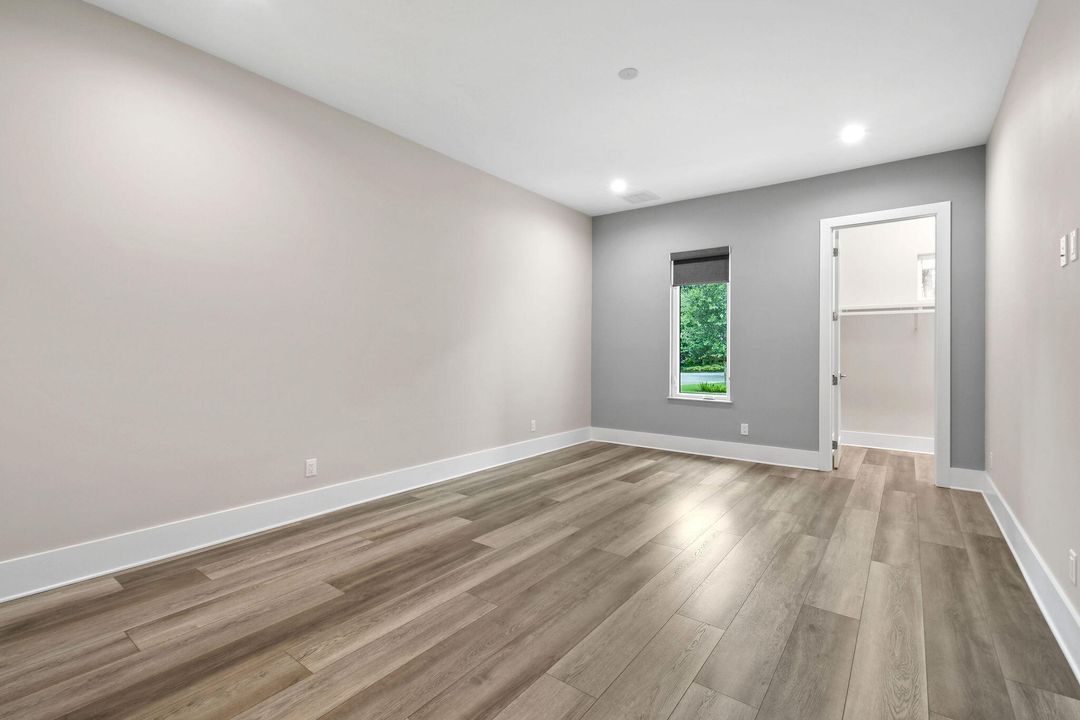 Active With Contract: $4,995,000 (4 beds, 4 baths, 5872 Square Feet)