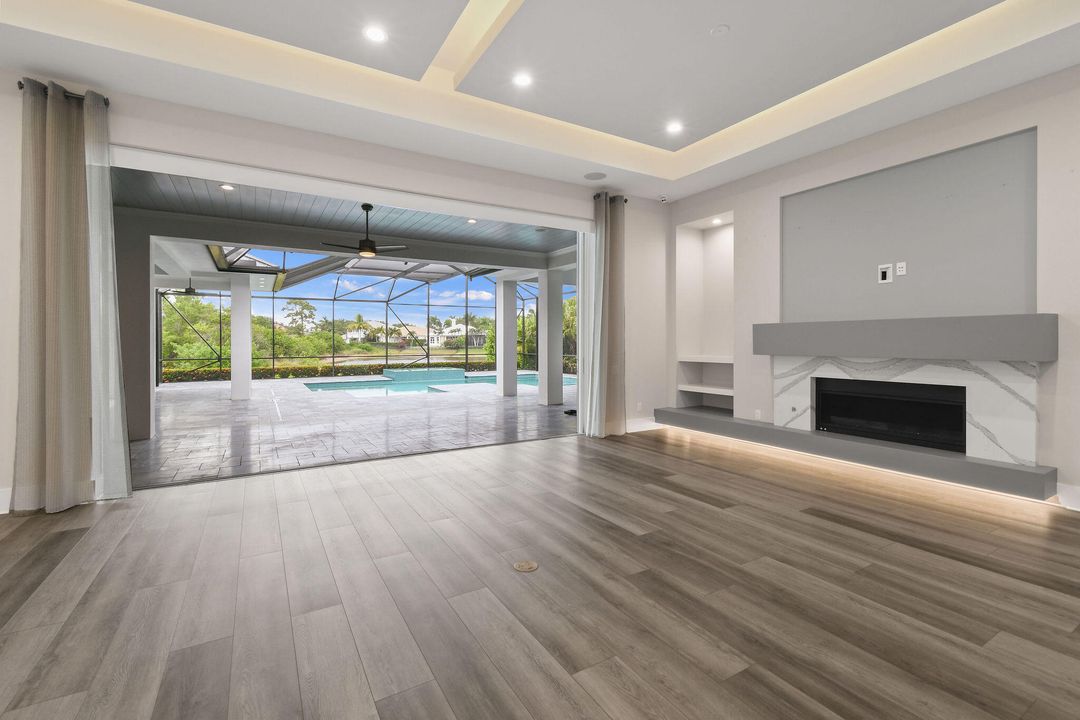 Active With Contract: $4,995,000 (4 beds, 4 baths, 5872 Square Feet)