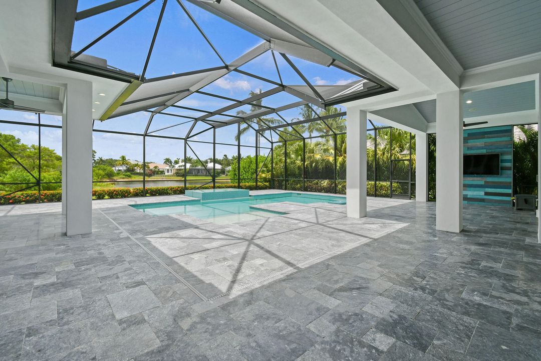 Active With Contract: $4,995,000 (4 beds, 4 baths, 5872 Square Feet)