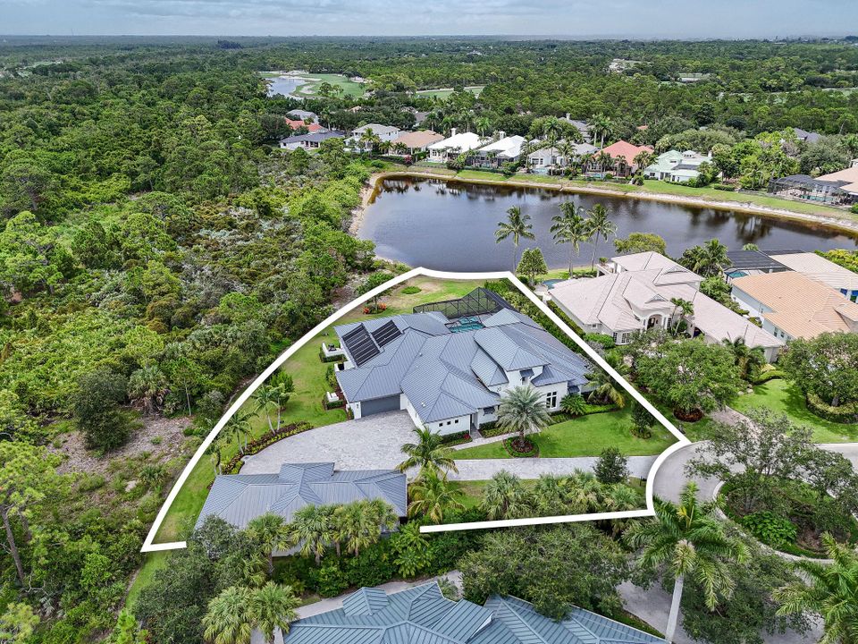 Active With Contract: $4,995,000 (4 beds, 4 baths, 5872 Square Feet)