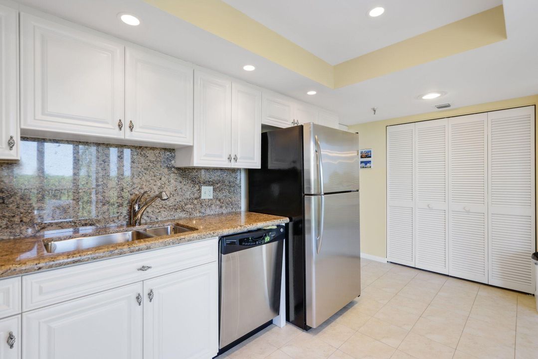 Activo con contrato: $319,000 (2 camas, 2 baños, 1260 Pies cuadrados)