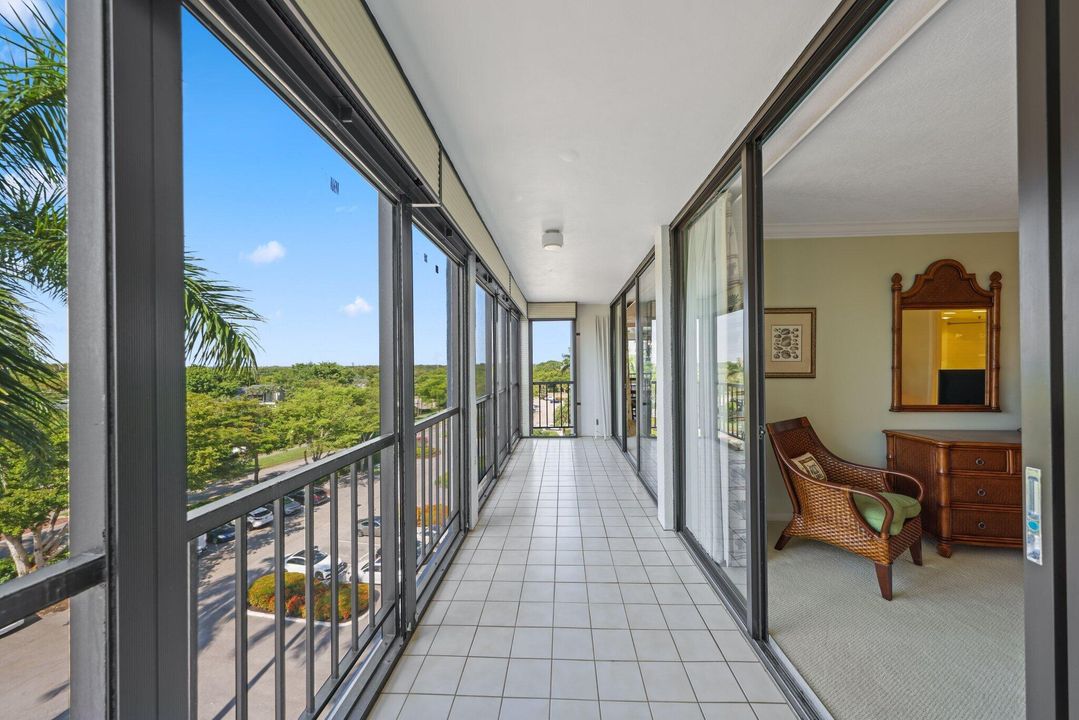 Activo con contrato: $319,000 (2 camas, 2 baños, 1260 Pies cuadrados)