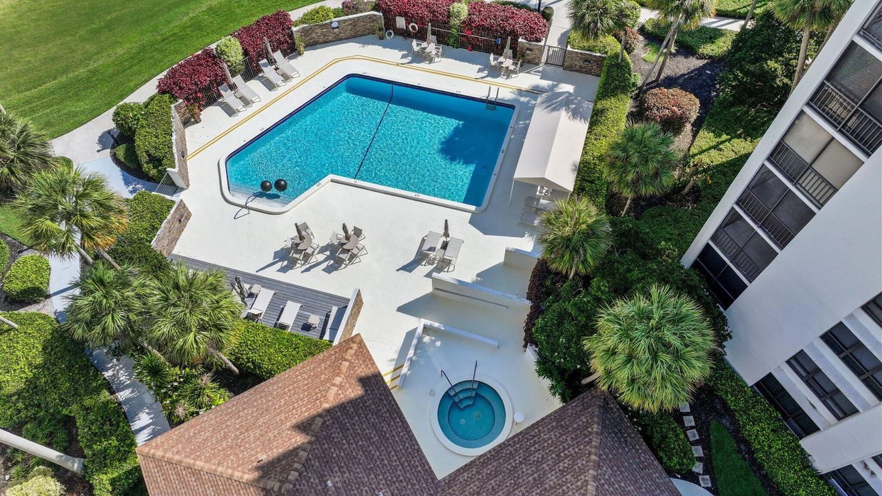 Activo con contrato: $319,000 (2 camas, 2 baños, 1260 Pies cuadrados)