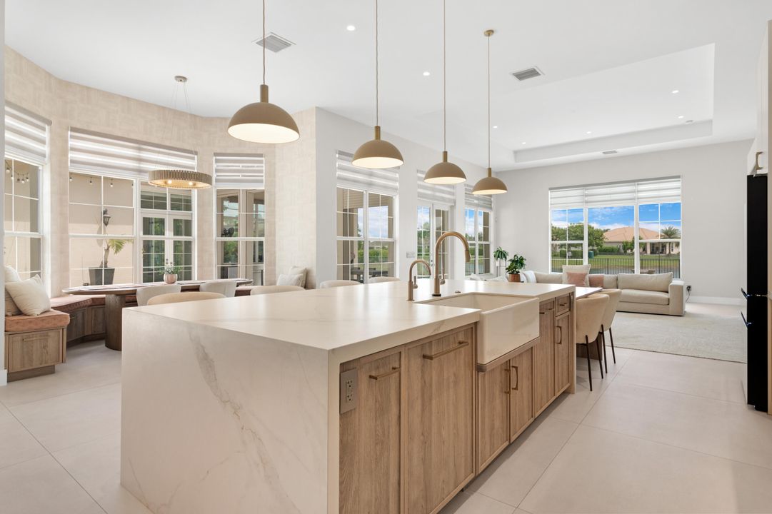 For Sale: $2,449,000 (4 beds, 4 baths, 4921 Square Feet)