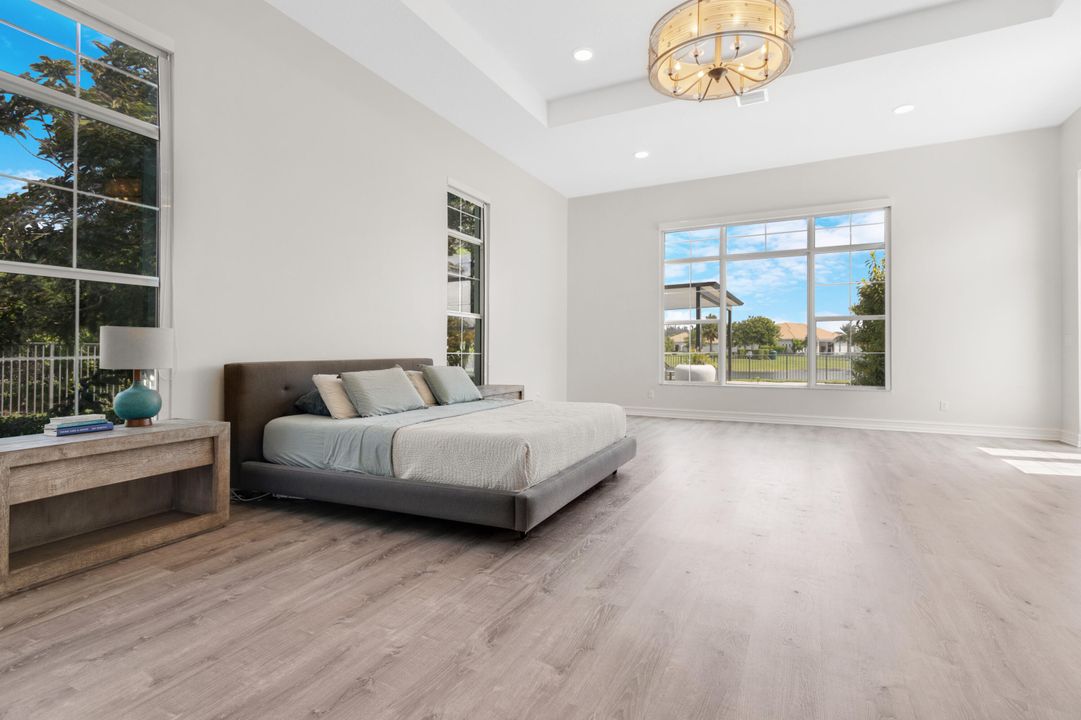 For Sale: $2,449,000 (4 beds, 4 baths, 4921 Square Feet)