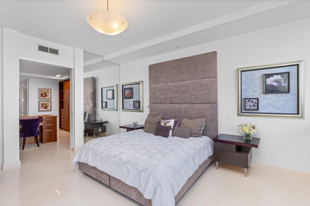 For Sale: $10,995,000 (4 beds, 6 baths, 5060 Square Feet)