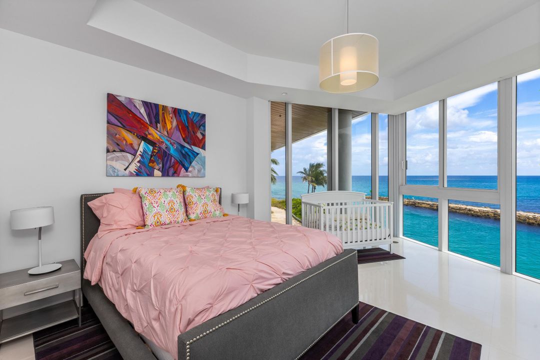 For Sale: $10,995,000 (4 beds, 6 baths, 5060 Square Feet)