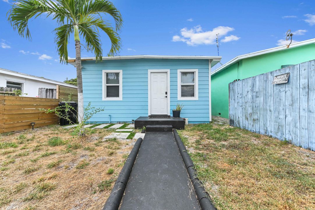 На продажу: $485,000 (0 спален, 0 ванн, 1056 Квадратных фут)