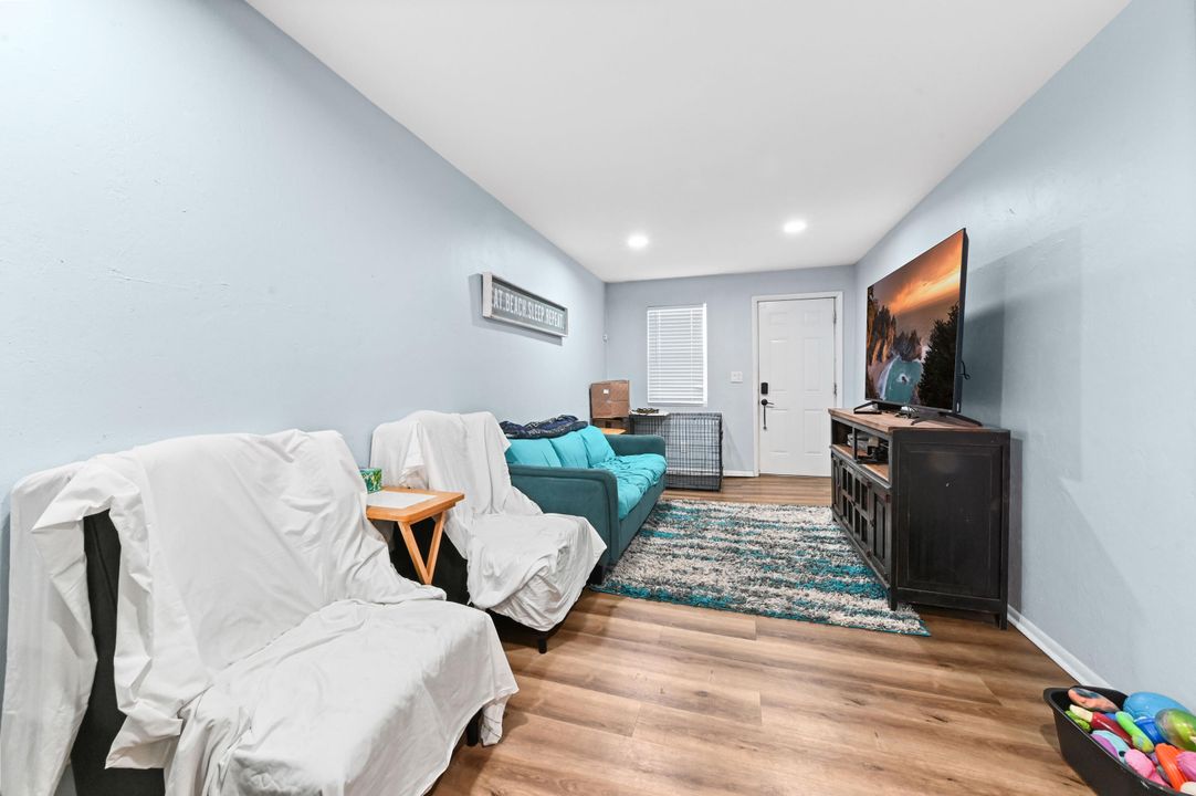 На продажу: $485,000 (0 спален, 0 ванн, 1056 Квадратных фут)